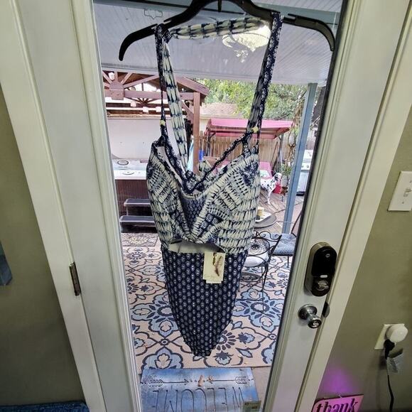 Jessica Simpson bATHING suit one piece cutout sexy plus size 3X new!!! - Picture 3 of 6